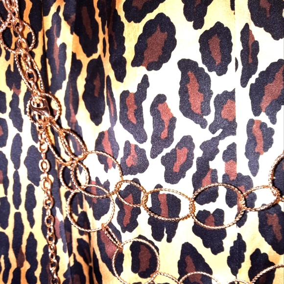 GUY LAROCHE France women dress,worn gently,  size S, 100% SILK price $120 - Picture 2 of 4